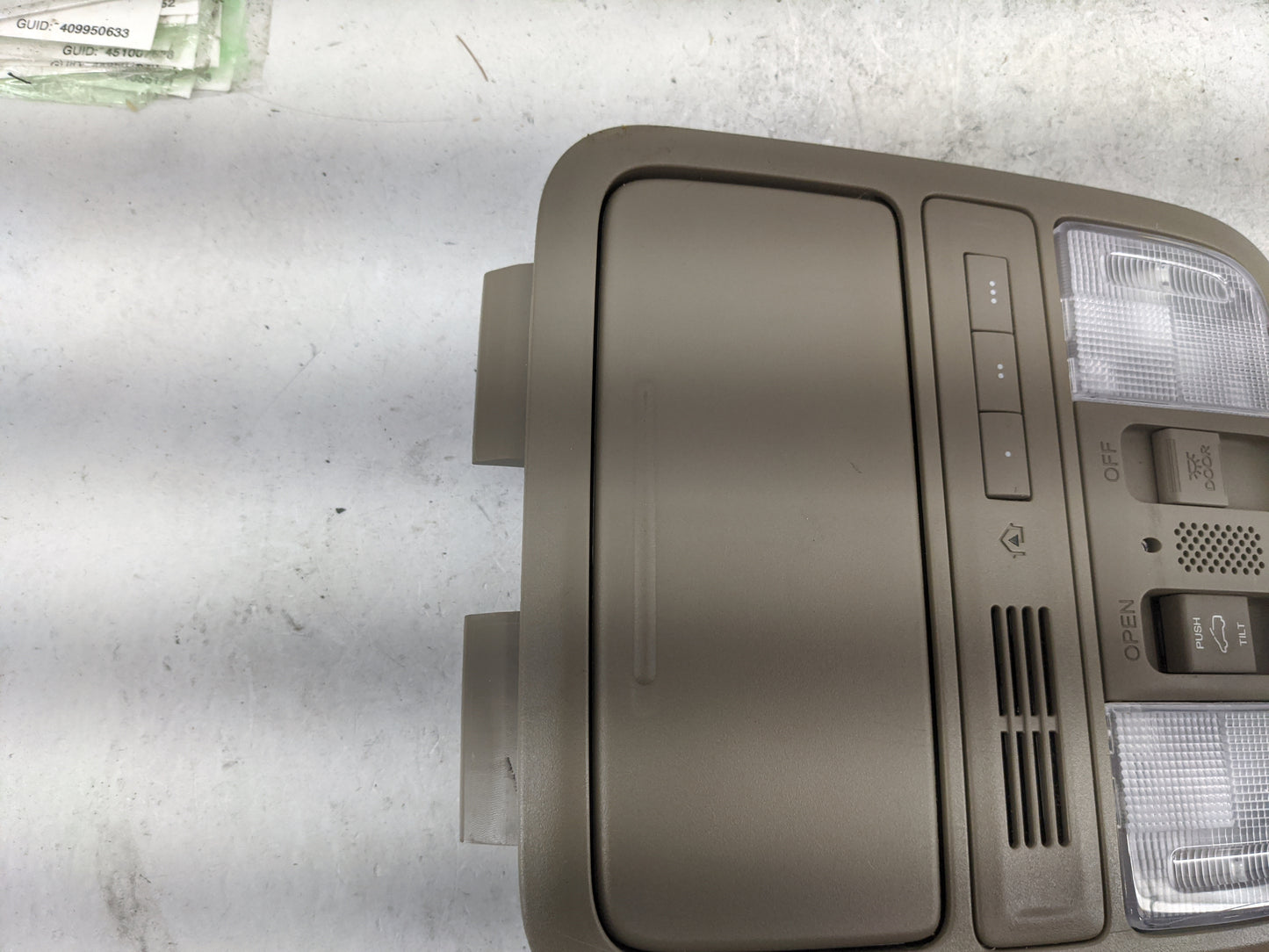 2016-2022 Honda Pilot Overhead Console W/rear Climate Control Tan - Oemusedautoparts1.com