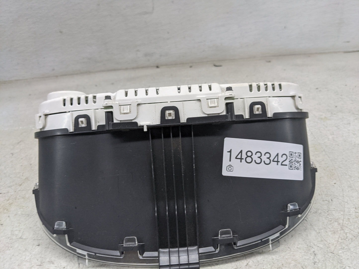 2016 Honda Pilot Instrument Cluster Speedometer Gauges P/N:78100-TG7-A420-M1 Miles: Fits OEM Used Auto Parts - Oemusedautopa