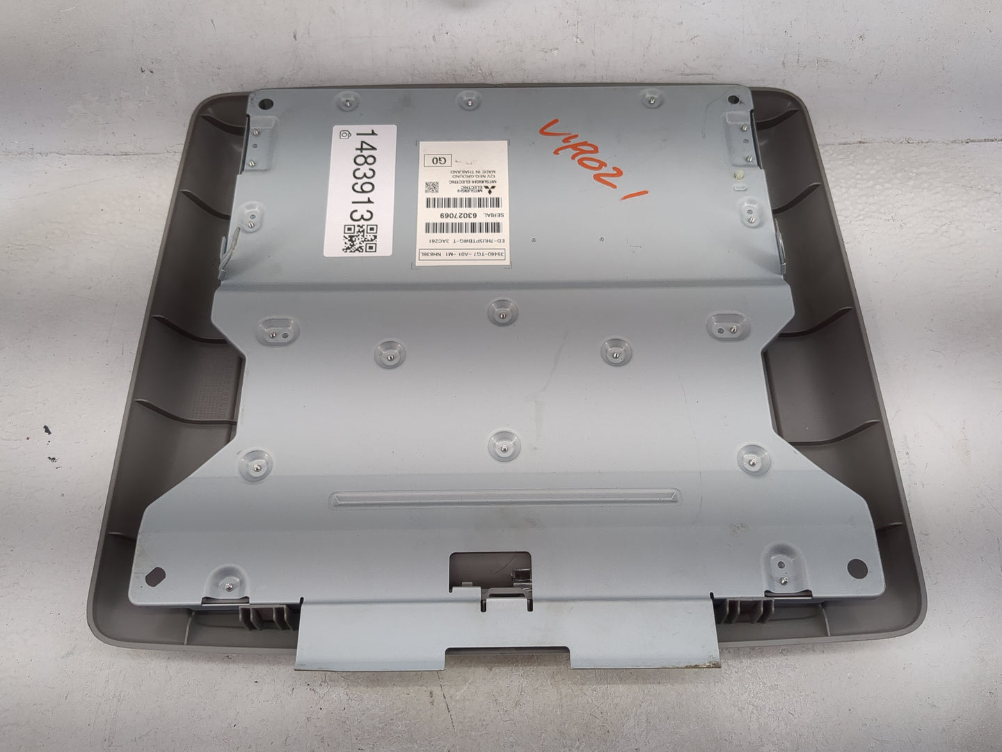 2016-2018 Honda Pilot Information Display Screen 1483913 - Oemusedautoparts1.com