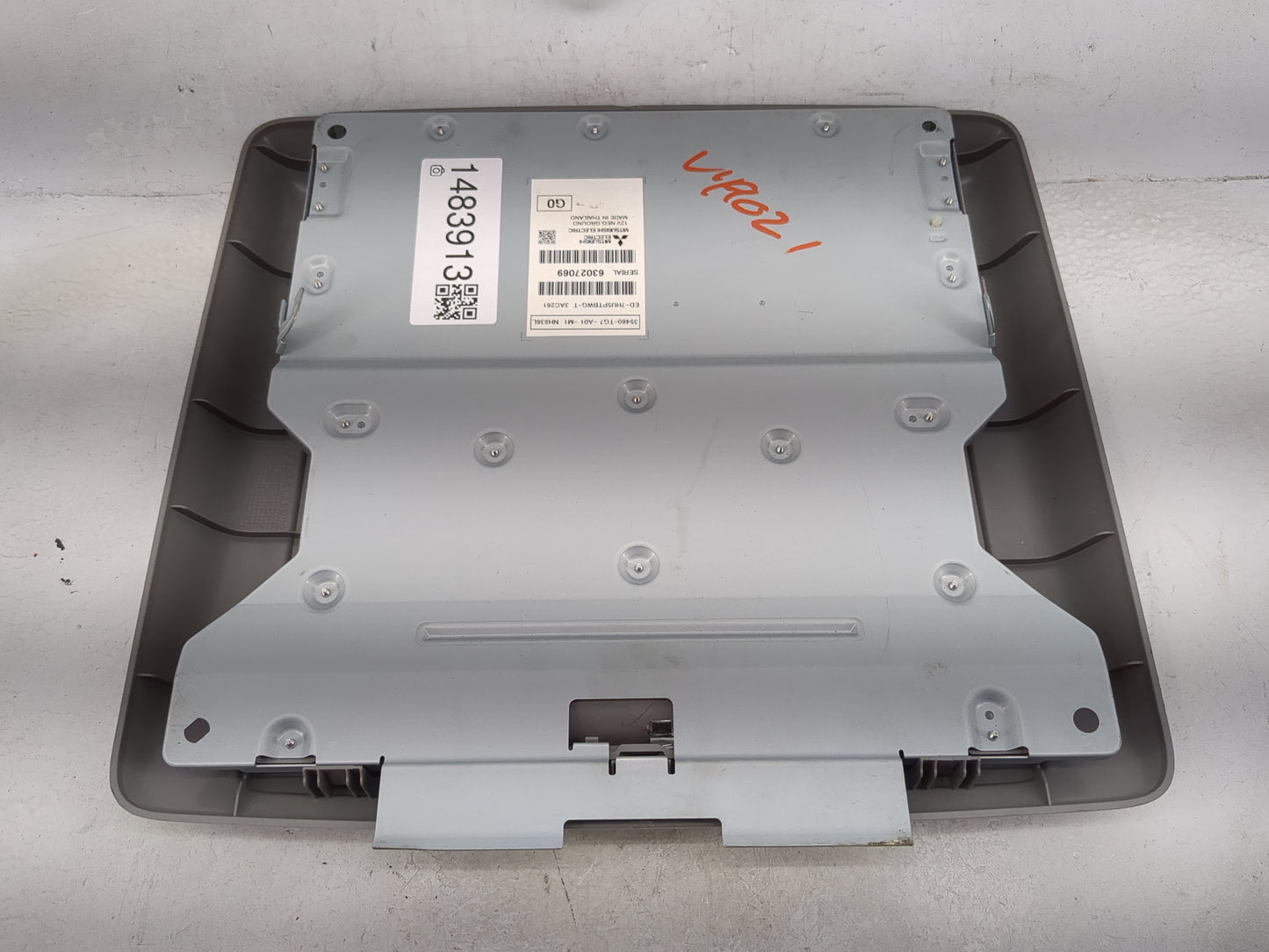 2016-2018 Honda Pilot Information Display Screen 1483913 - Oemusedautoparts1.com