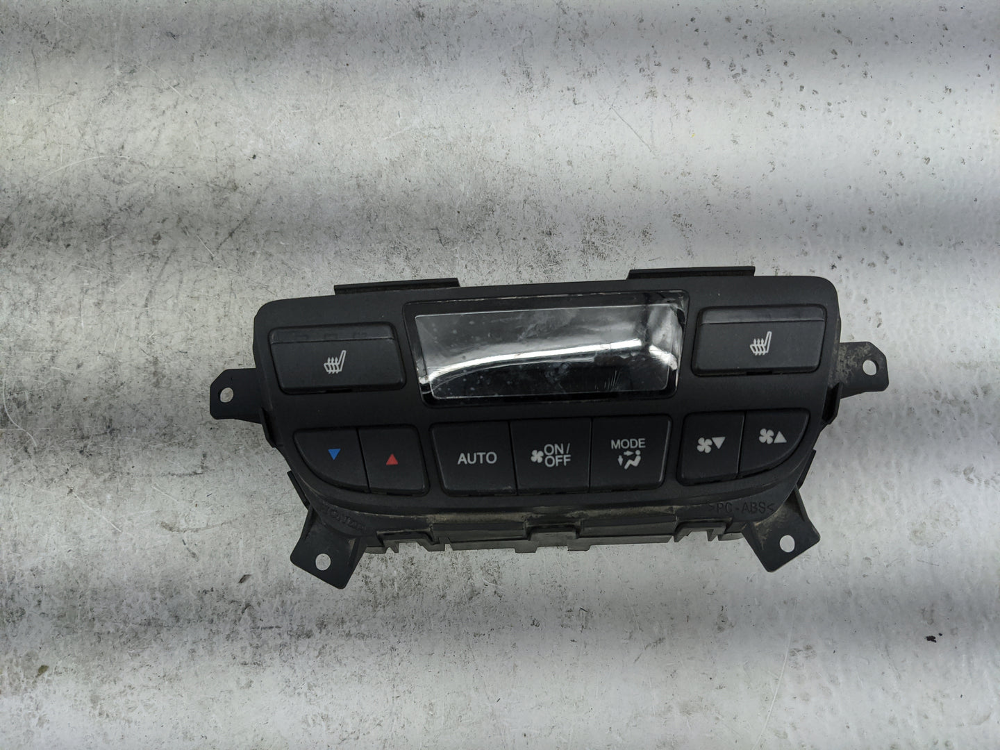 2016-2018 Honda Pilot Climate Control Module Temperature AC/Heater Replacement Fits Fits 2016 2017 2018 OEM Used Auto Parts 
