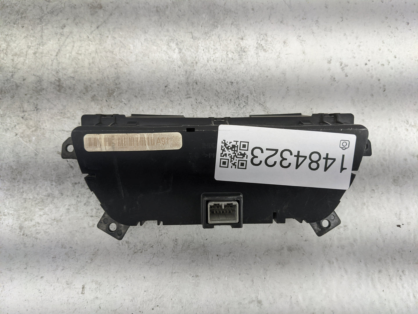 2016-2018 Honda Pilot Climate Control Module Temperature AC/Heater Replacement Fits Fits 2016 2017 2018 OEM Used Auto Parts 