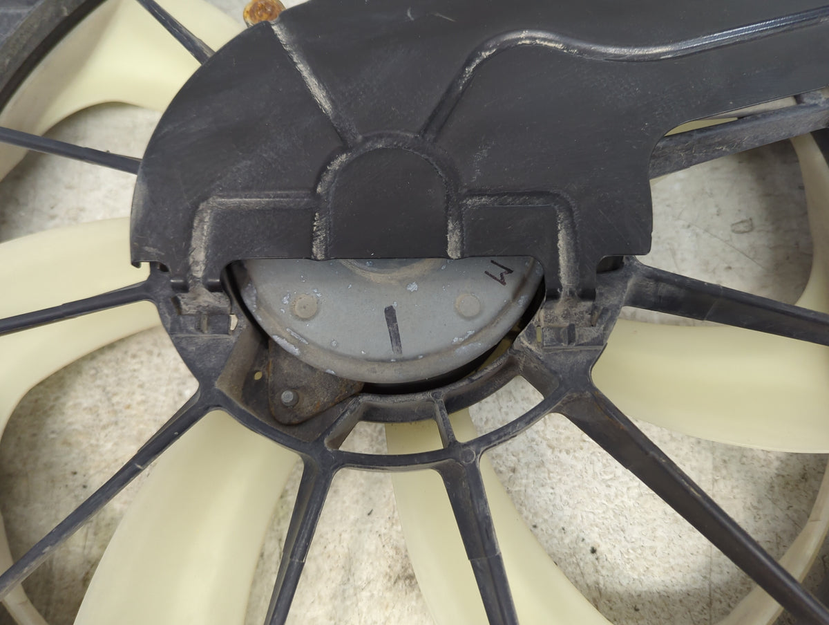 2016-2022 Honda Pilot Left Radiator Fan Motor Assembly - Oemusedautoparts1.com