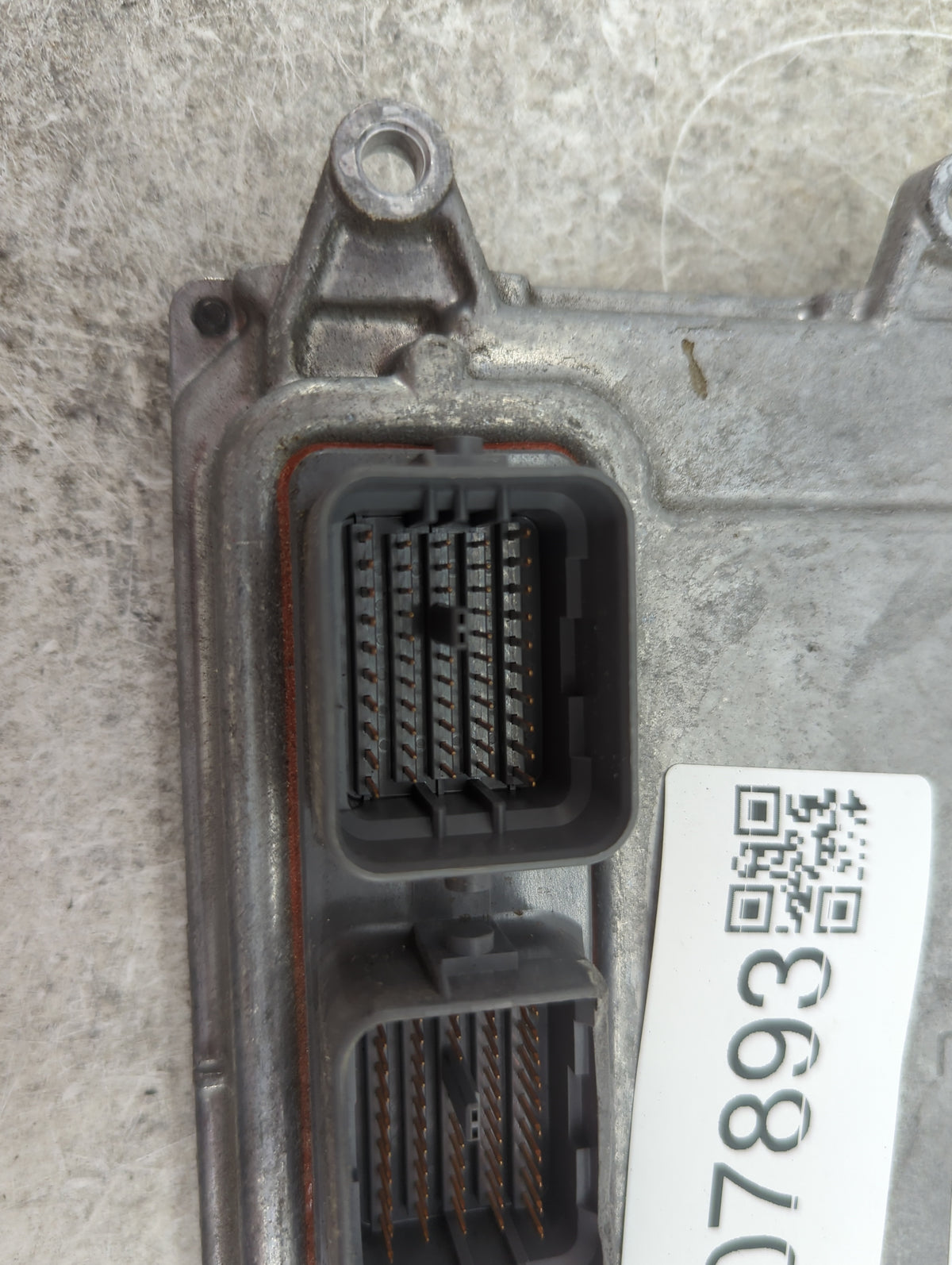 2016 Honda Pilot PCM Engine Control Computer ECU ECM PCU OEM P/N:37820-RLV-A02 OEM Used Auto Parts - Oemusedautoparts1.com