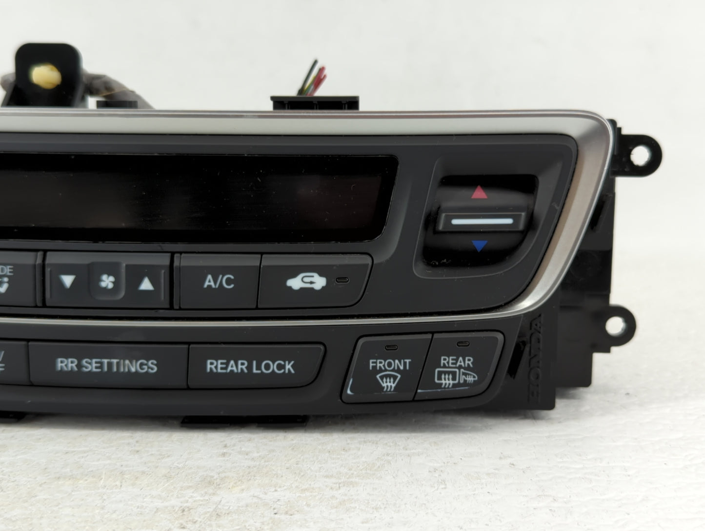 2016-2018 Honda Pilot Climate Control Module Temperature AC/Heater Replacement P/N:79600TG7A611M1 79600TG7A610M1 Fits OEM Us