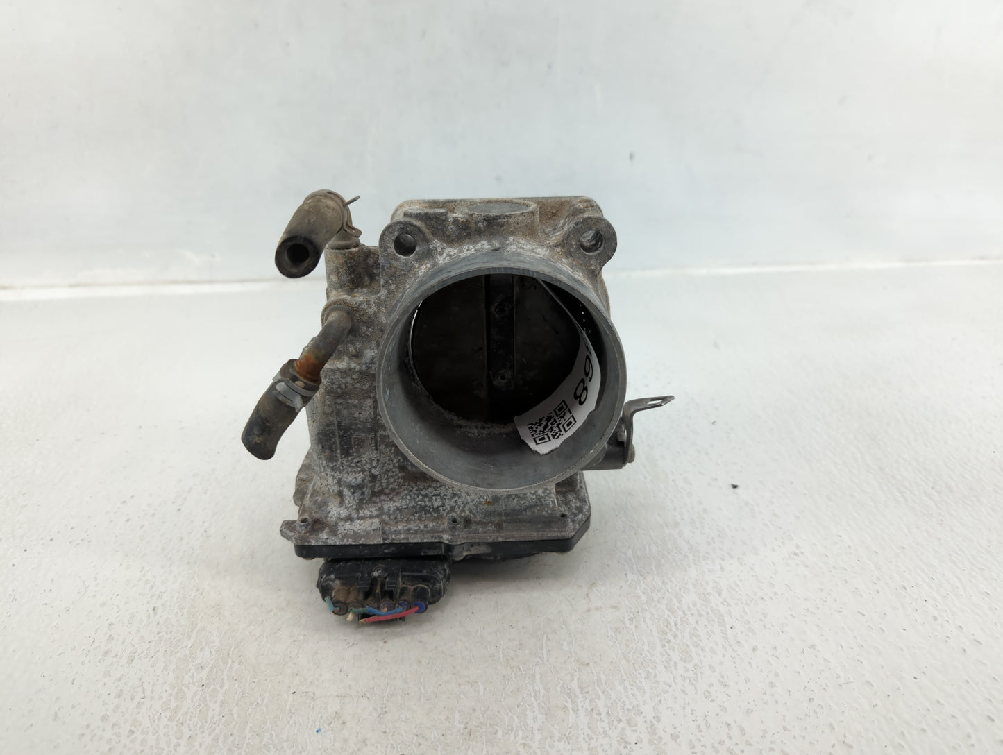 2016-2021 Honda Pilot Throttle Body P/N:60128 GMF6B Fits Fits 2016 2017 2018 2019 2020 2021 OEM Used Auto Parts - Oemusedaut