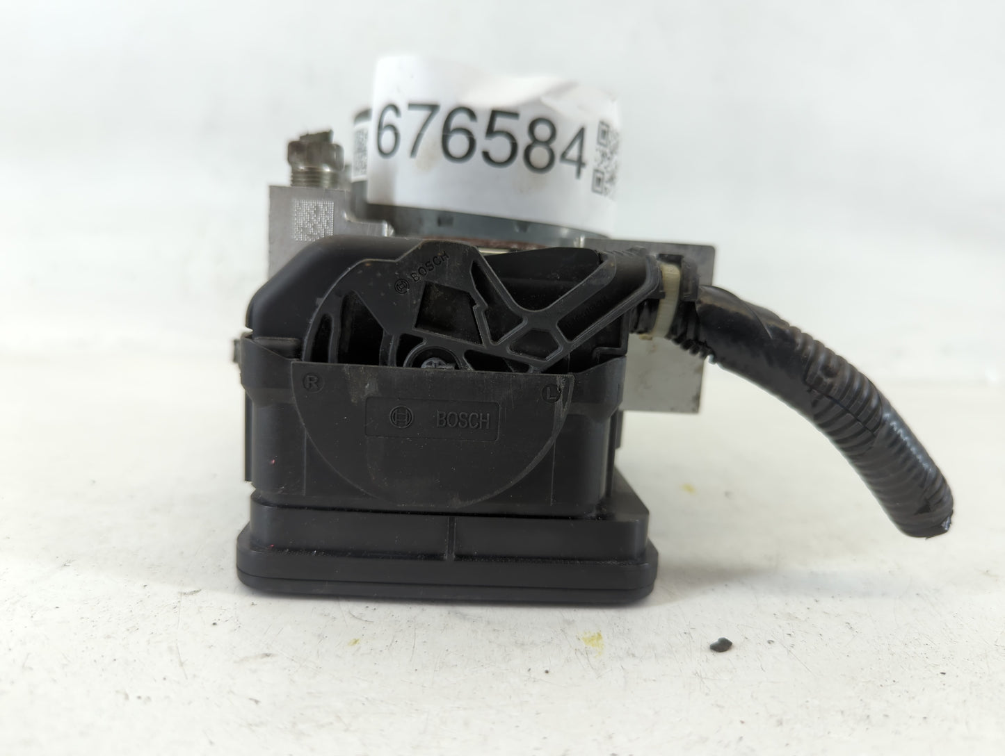2016-2018 Honda Pilot ABS Pump Control Module Replacement P/N:A030M1 57110TG8 Fits Fits 2016 2017 2018 OEM Used Auto Parts -