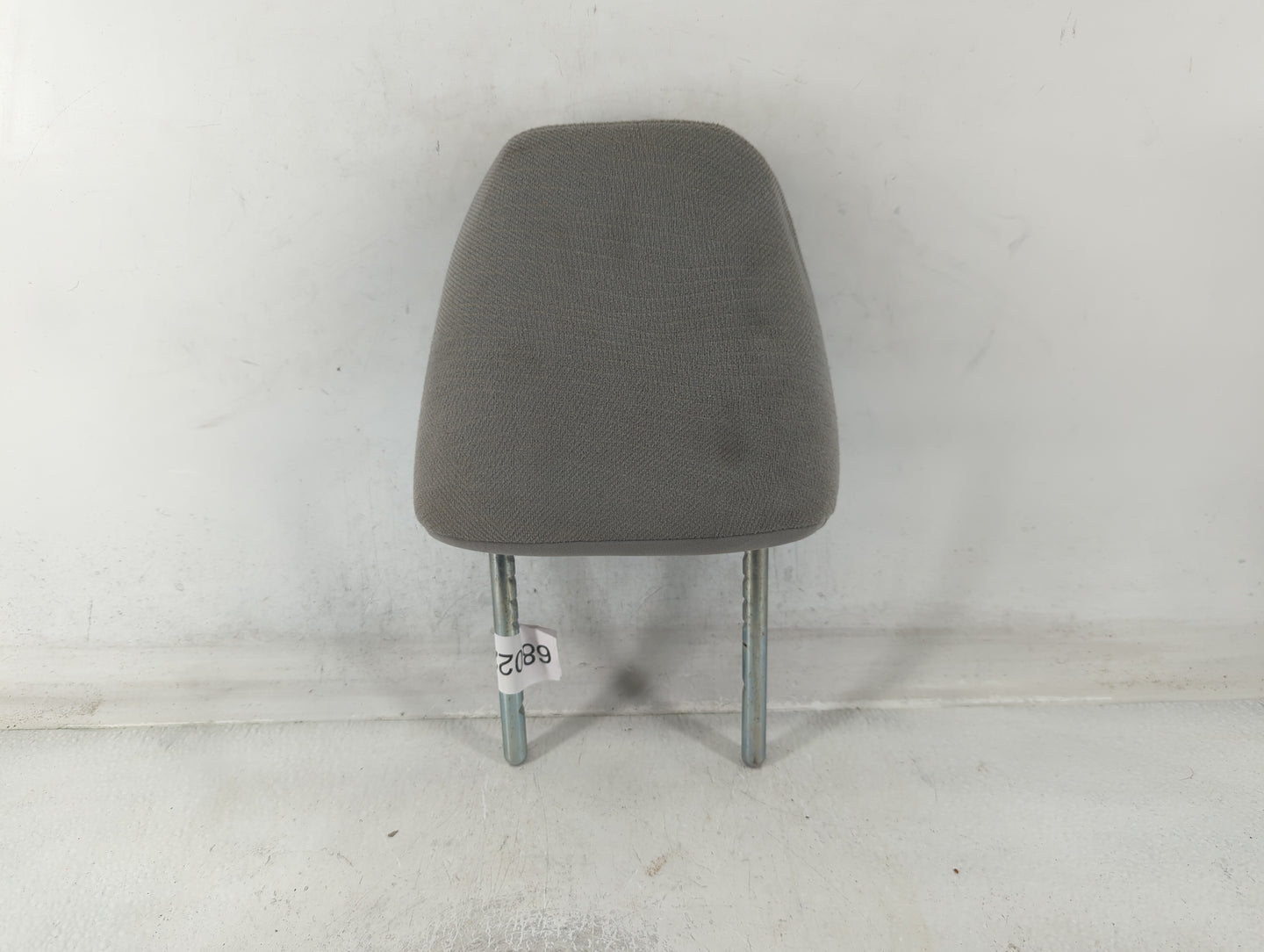 2016-2016 Honda Pilot Headrest Head Rest Front Driver Passenger Seat Grey - Oemusedautoparts1.com