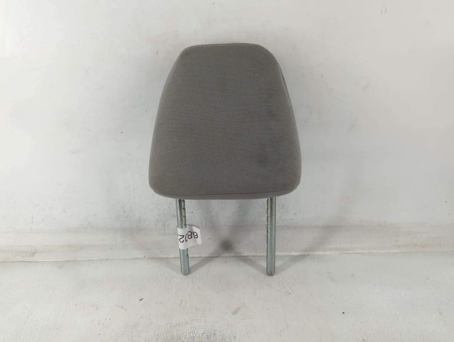2016-2016 Honda Pilot Headrest Head Rest Front Driver Passenger Seat Grey - Oemusedautoparts1.com