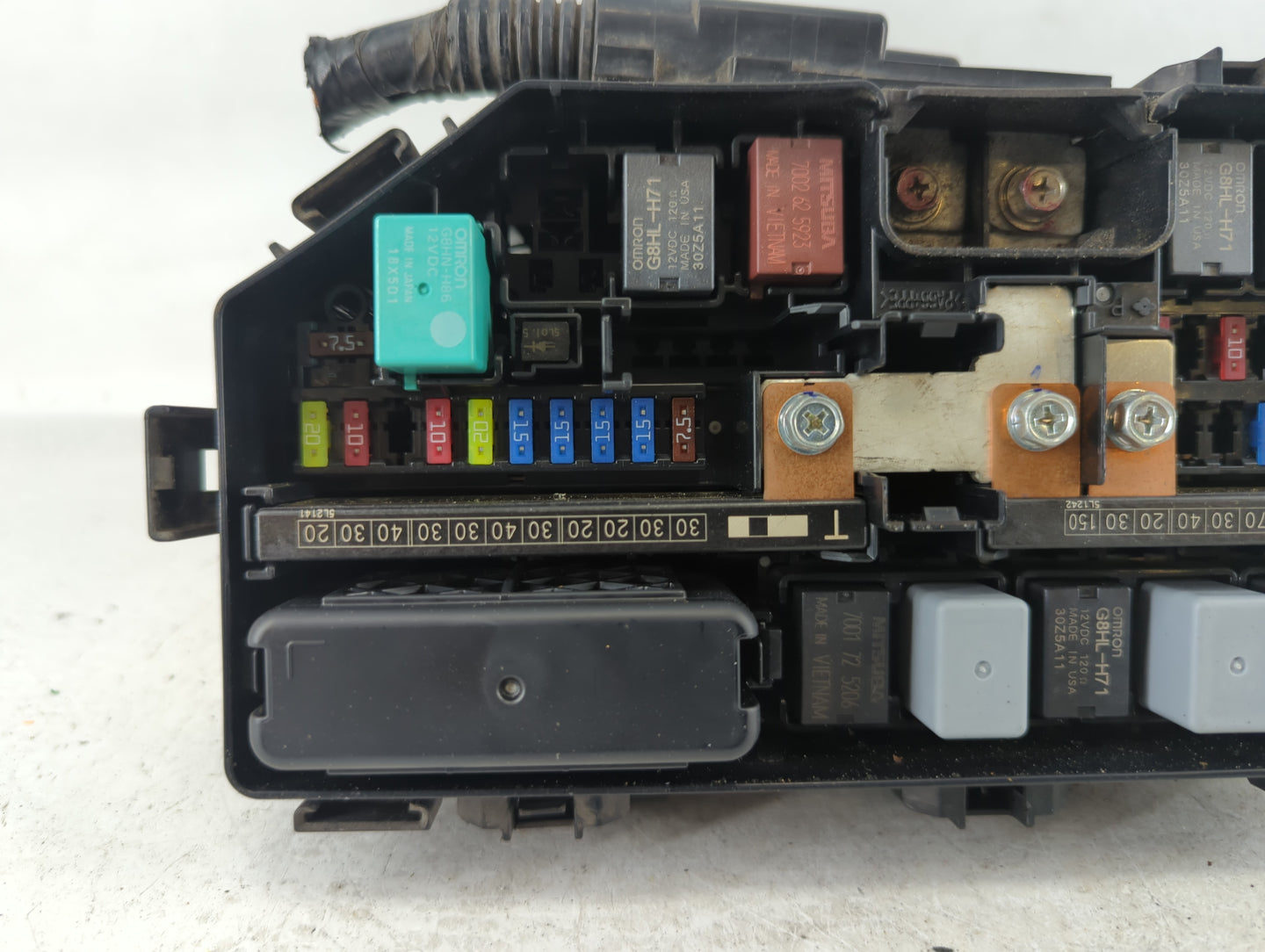 2016-2018 Honda Pilot Fusebox Fuse Box Panel Relay Module P/N:350RD04RRC 160223 TG7 A010 A0 Fits Fits 2016 2017 2018 OEM Use