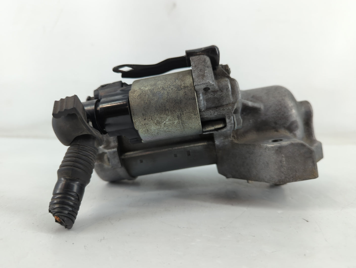 2016-2020 Honda Pilot Car Starter Motor Solenoid OEM P/N:426000-7020 Fits Fits 2012 2013 2014 2015 2016 2017 2018 2019 2020 