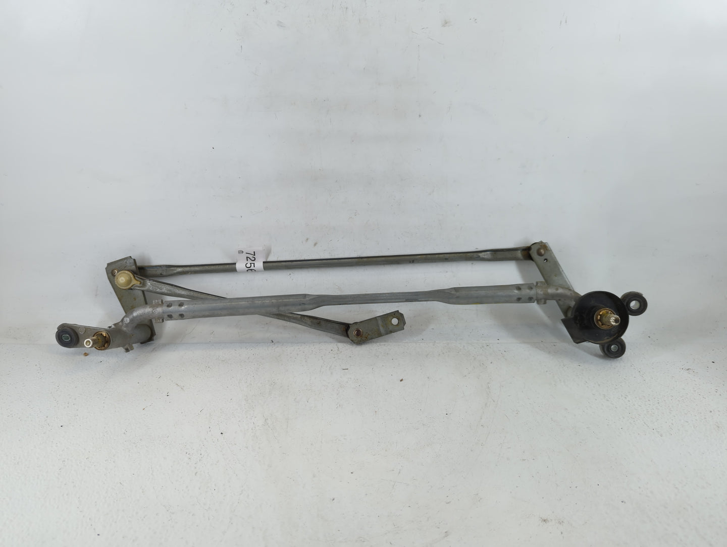 2016-2022 Honda Pilot Front Windshield Wiper Motor Fits Fits 2016 2017 2018 2019 2020 2021 2022 OEM Used Auto Parts - Oemuse