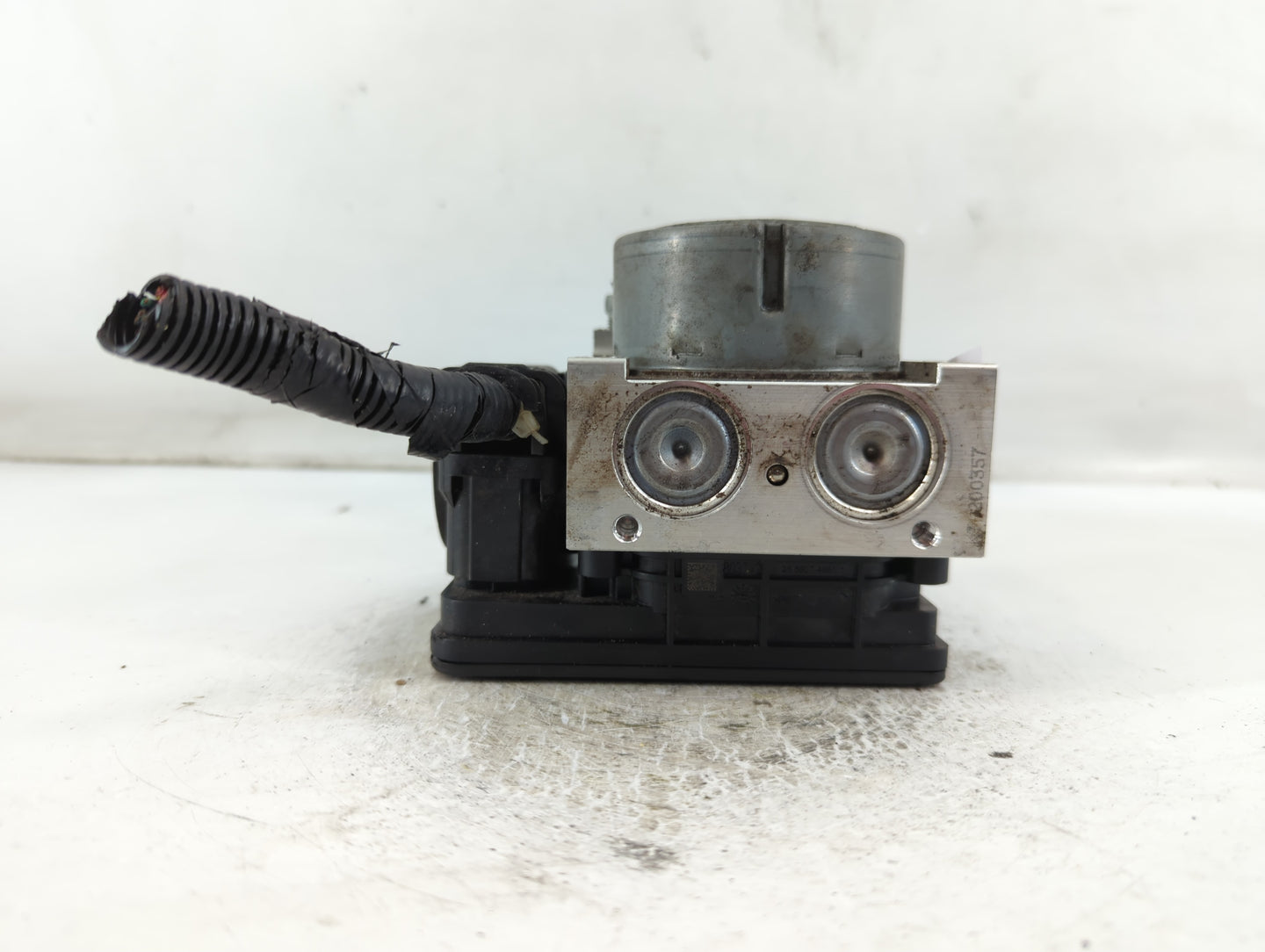 2016-2018 Honda Pilot ABS Pump Control Module Replacement P/N:57110TG7 A130M1 Fits Fits 2016 2017 2018 OEM Used Auto Parts -