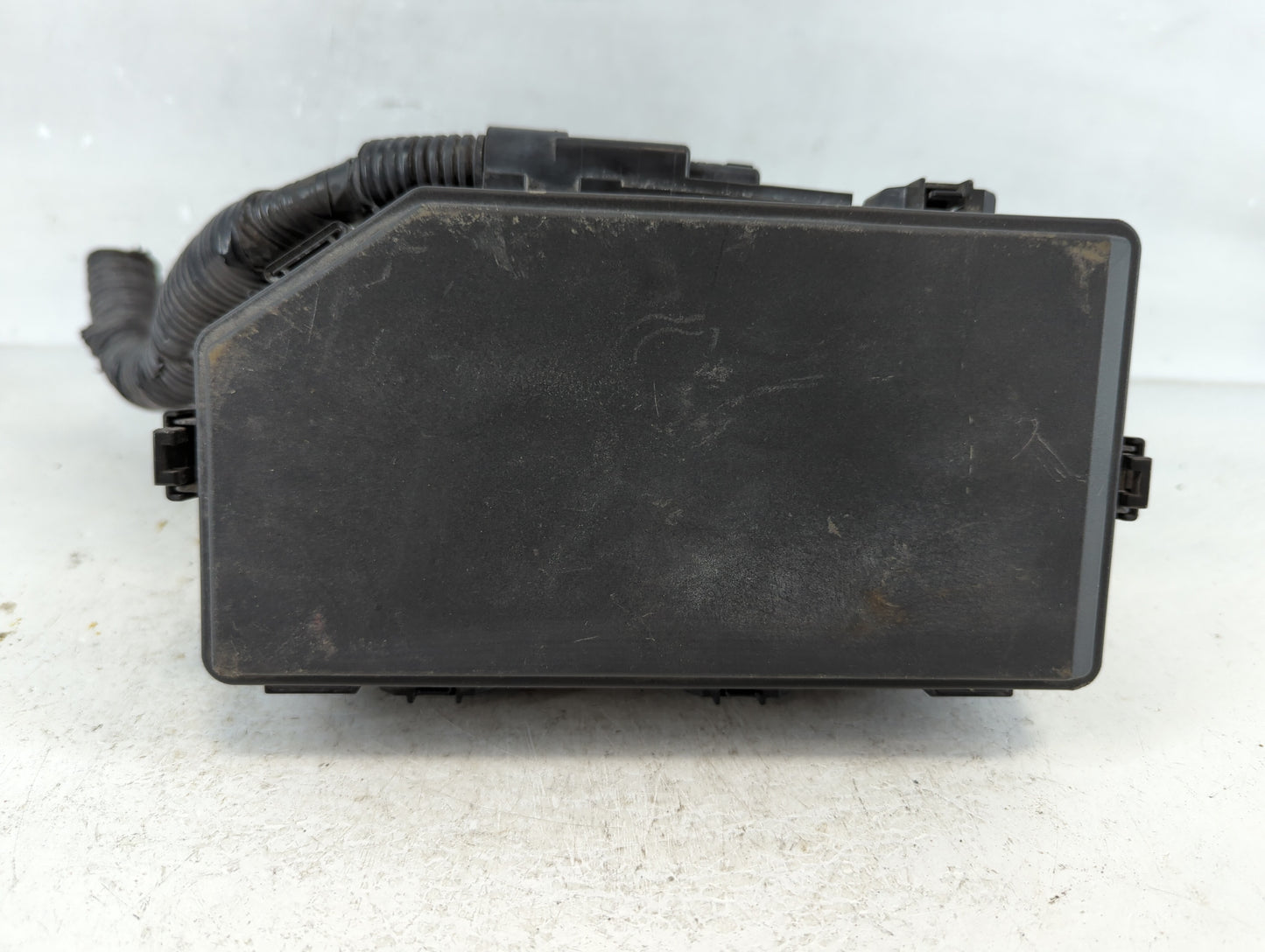 2016-2018 Honda Pilot Fusebox Fuse Box Panel Relay Module P/N:TG7 A010 A0 Fits Fits 2016 2017 2018 OEM Used Auto Parts - Oem