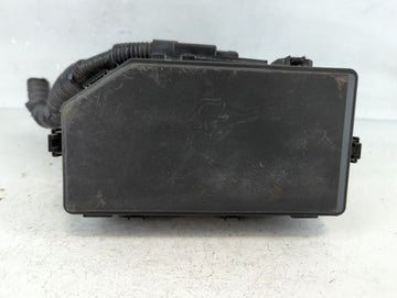 2016-2018 Honda Pilot Fusebox Fuse Box Panel Relay Module P/N:TG7 A010 A0 Fits Fits 2016 2017 2018 OEM Used Auto Parts - Oem