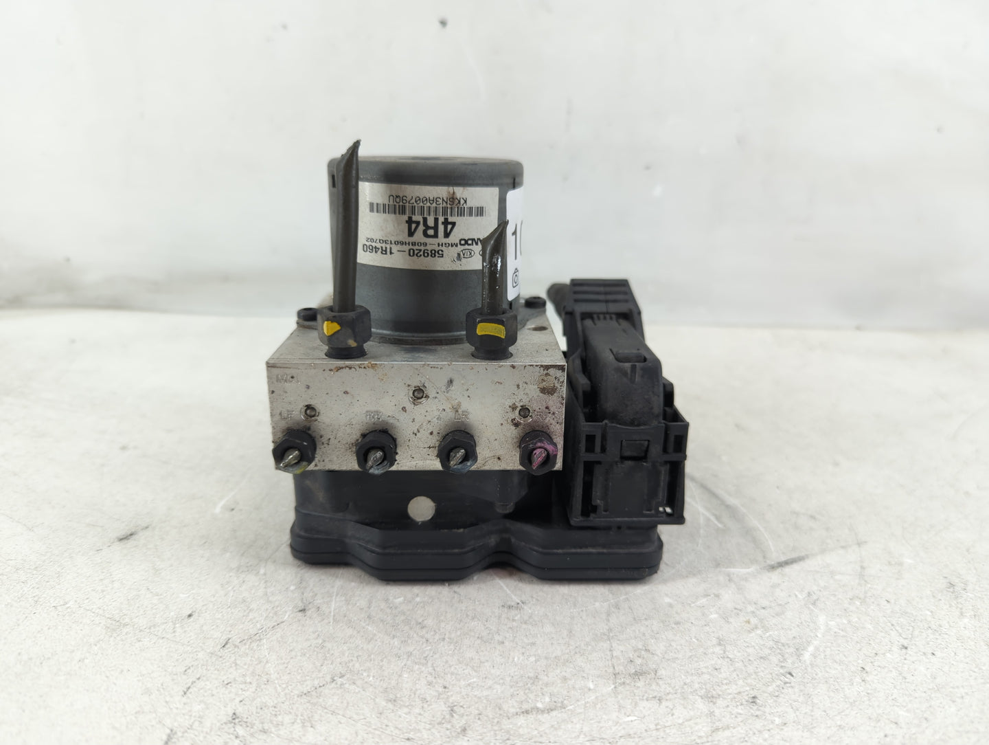 2015-2017 Hyundai Accent ABS Pump Control Module Replacement P/N:58920-1R460 Fits Fits 2015 2016 2017 OEM Used Auto Parts - 