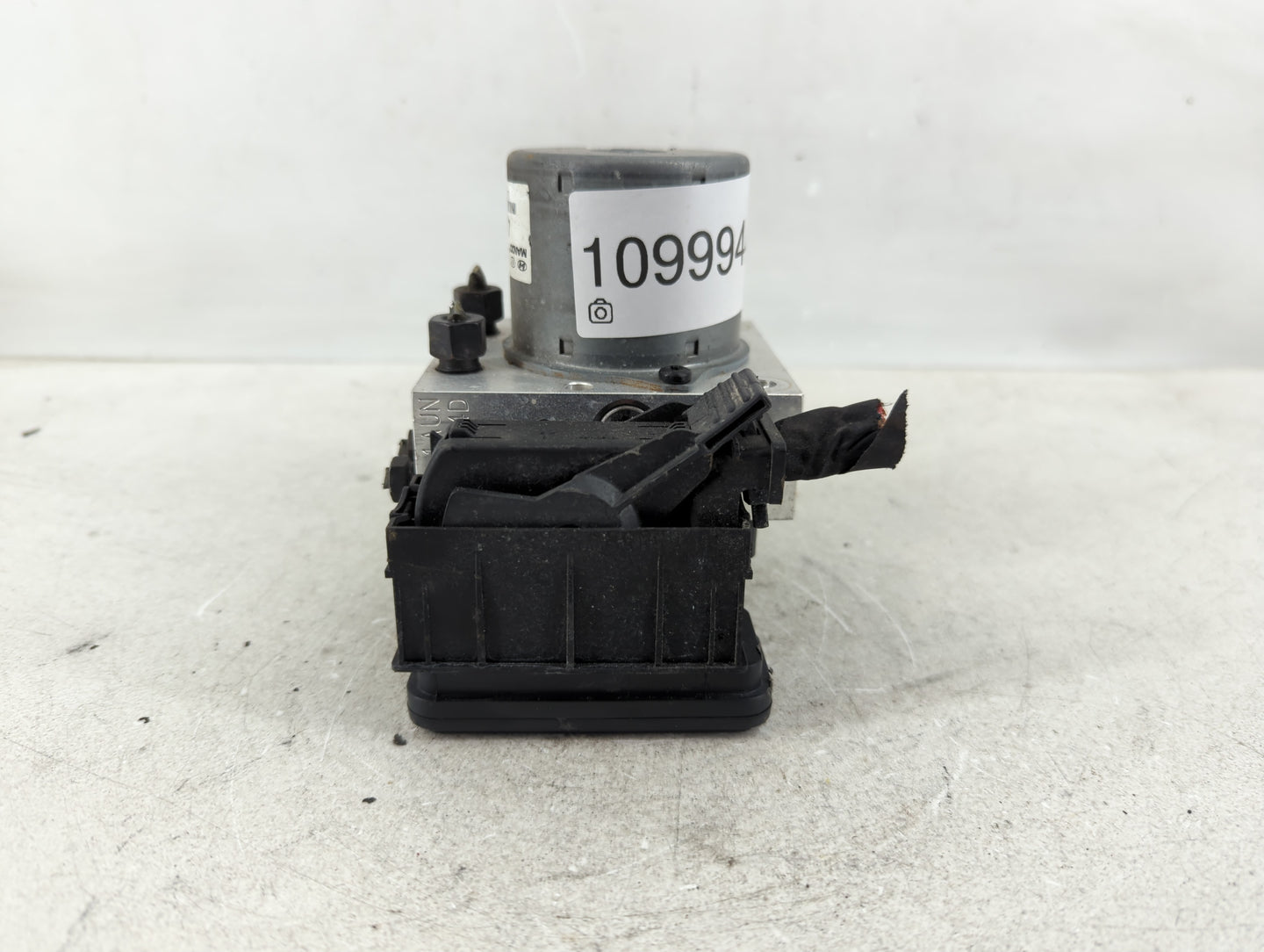 2015-2017 Hyundai Accent ABS Pump Control Module Replacement P/N:58920-1R460 Fits Fits 2015 2016 2017 OEM Used Auto Parts - 