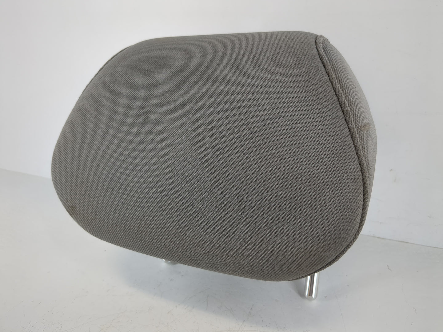 2015-2017 Hyundai Accent Headrest Head Rest Front Driver Passenger Seat Fits Fits 2015 2016 2017 OEM Used Auto Parts - Oemus