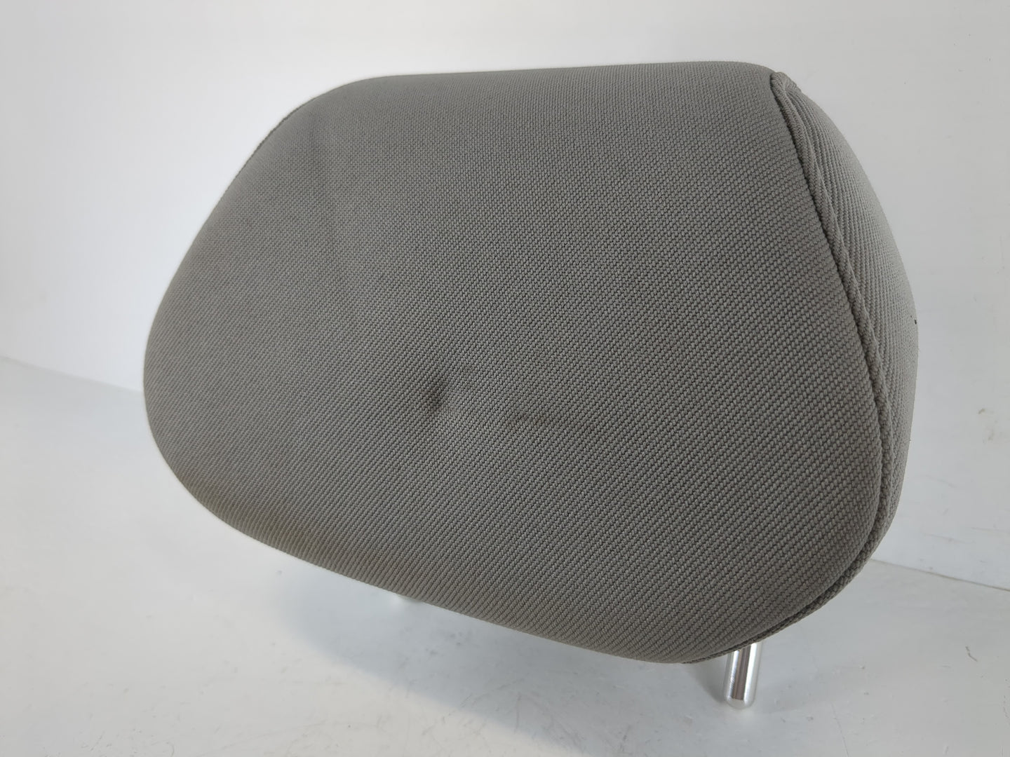 2015-2017 Hyundai Accent Headrest Head Rest Front Driver Passenger Seat Fits Fits 2015 2016 2017 OEM Used Auto Parts - Oemus