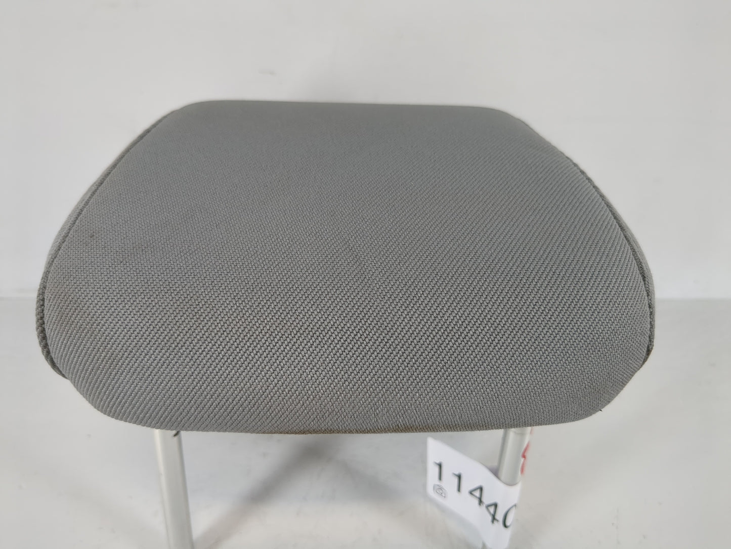 2015-2017 Hyundai Accent Headrest Head Rest Front Driver Passenger Seat Fits Fits 2015 2016 2017 OEM Used Auto Parts - Oemus