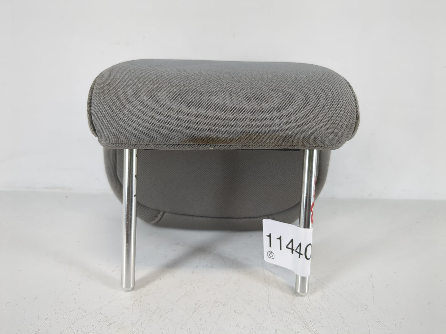 2015-2017 Hyundai Accent Headrest Head Rest Front Driver Passenger Seat Fits Fits 2015 2016 2017 OEM Used Auto Parts - Oemus