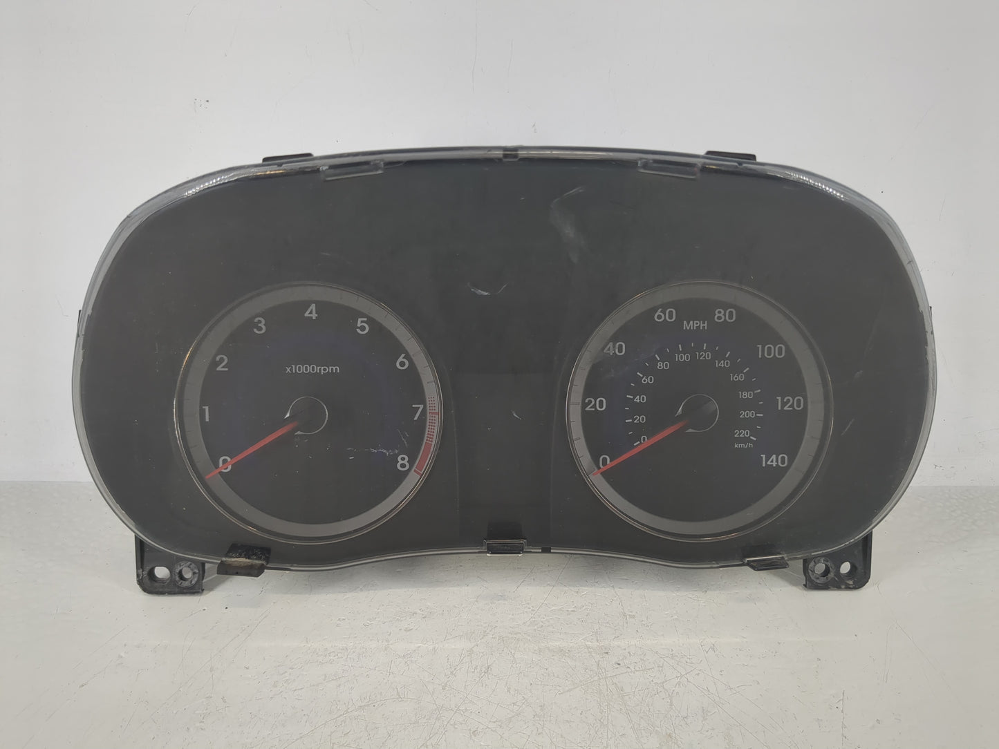 2015-2017 Hyundai Accent Instrument Cluster Speedometer Gauges P/N:94021-1R500 Fits Fits 2015 2016 2017 OEM Used Auto Parts 
