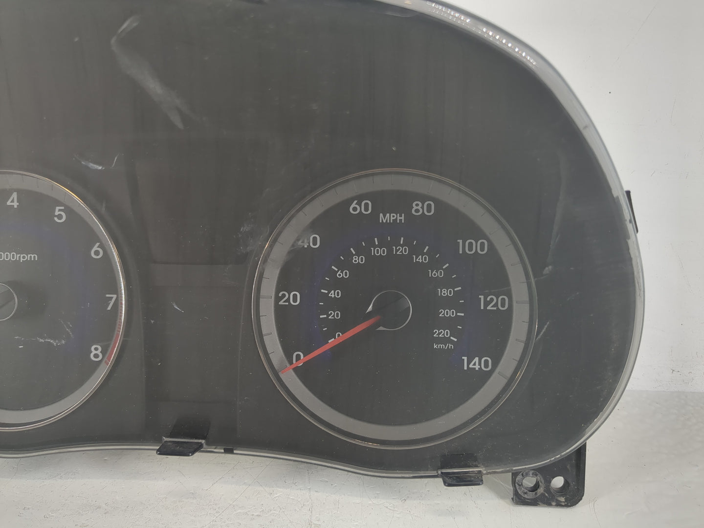 2015-2017 Hyundai Accent Instrument Cluster Speedometer Gauges P/N:94021-1R500 Fits Fits 2015 2016 2017 OEM Used Auto Parts 