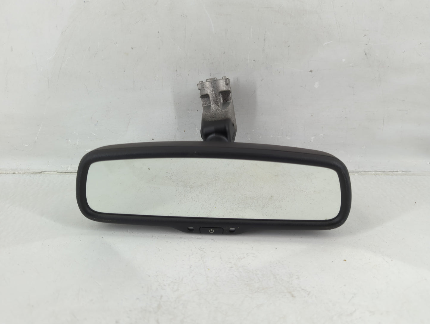 2012-2017 Hyundai Accent Interior Rear View Mirror Replacement OEM P/N:E11038303 Fits OEM Used Auto Parts - Oemusedautoparts