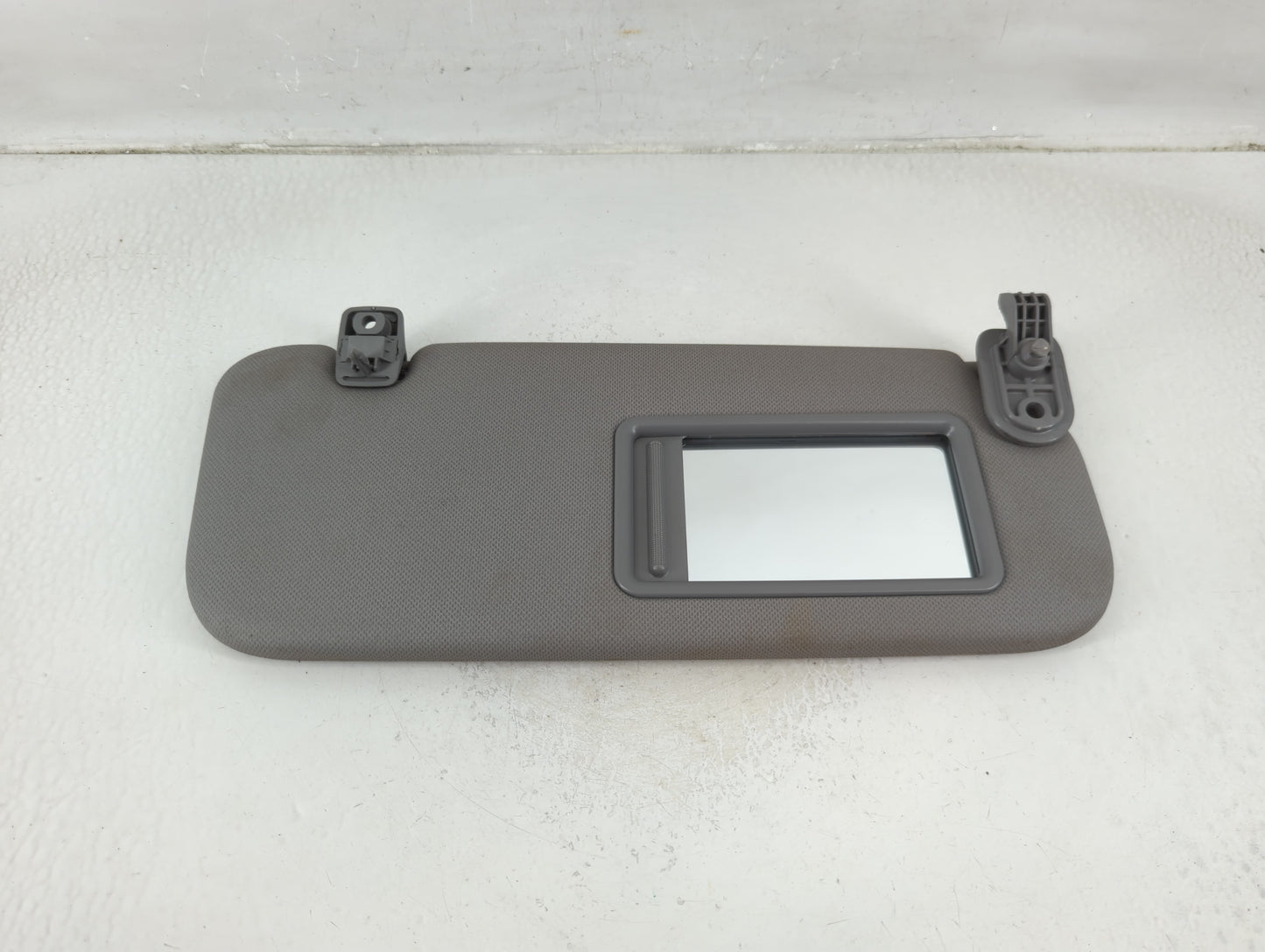 2014-2017 Hyundai Accent Sun Visor Shade Replacement Passenger Right Mirror Fits Fits 2014 2015 2016 2017 OEM Used Auto Part