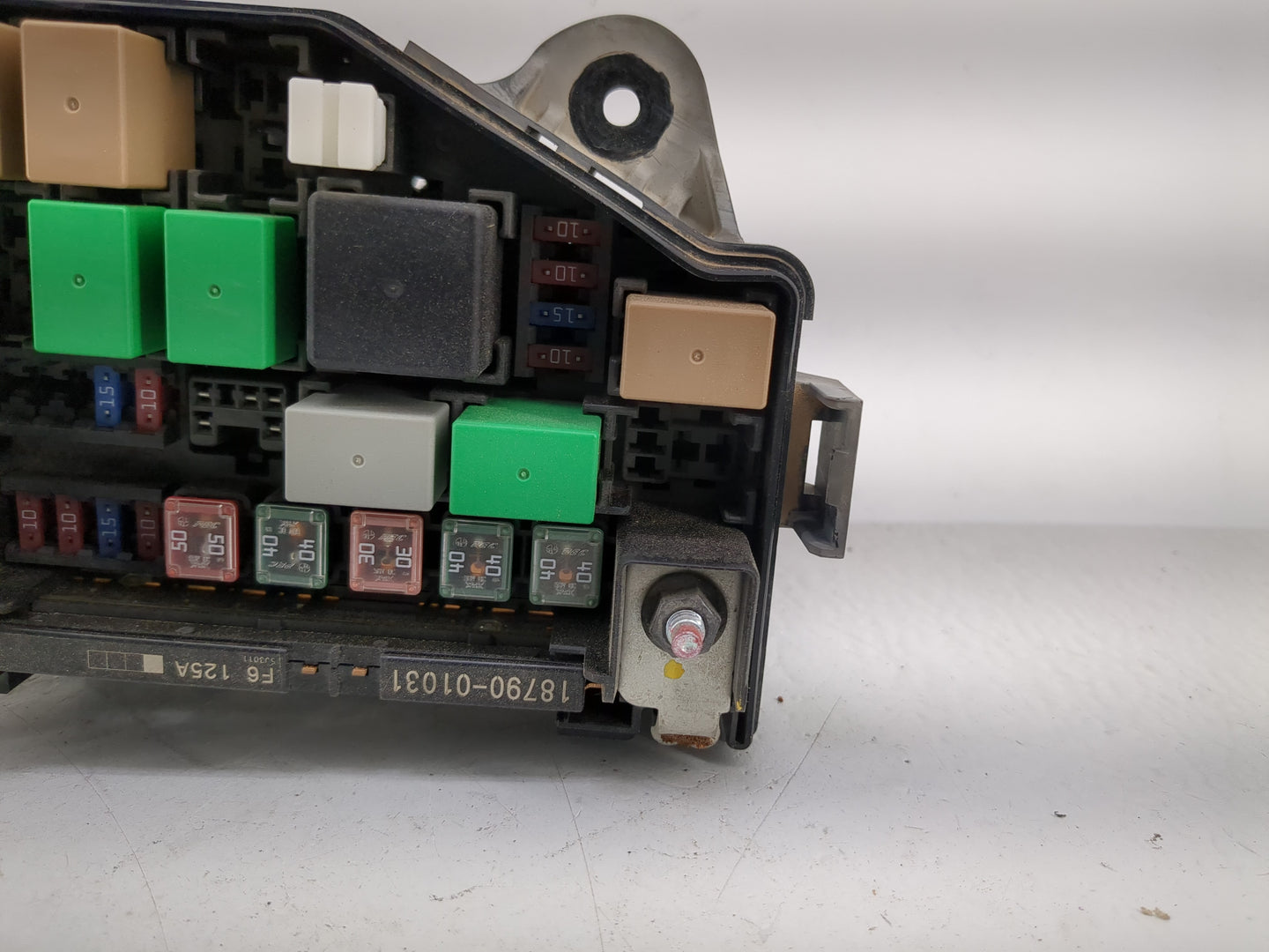 2015-2017 Hyundai Accent Fusebox Fuse Box Panel Relay Module P/N:91420-1R520 Fits Fits 2015 2016 2017 OEM Used Auto Parts - 