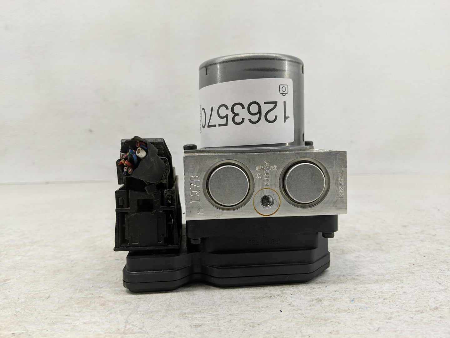 2015-2017 Hyundai Accent ABS Pump Control Module Replacement P/N:58920-1R460 Fits Fits 2015 2016 2017 OEM Used Auto Parts - 