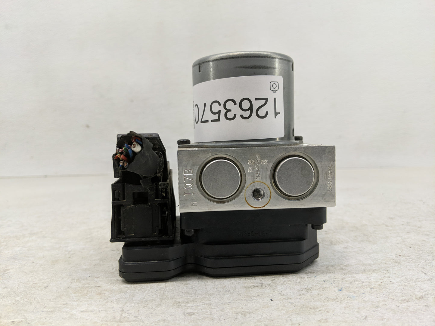 2015-2017 Hyundai Accent ABS Pump Control Module Replacement P/N:58920-1R460 Fits Fits 2015 2016 2017 OEM Used Auto Parts - 