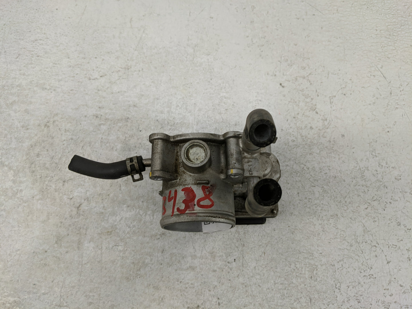 2016 Hyundai Accent Throttle Body Fits OEM Used Auto Parts - Oemusedautoparts1.com
