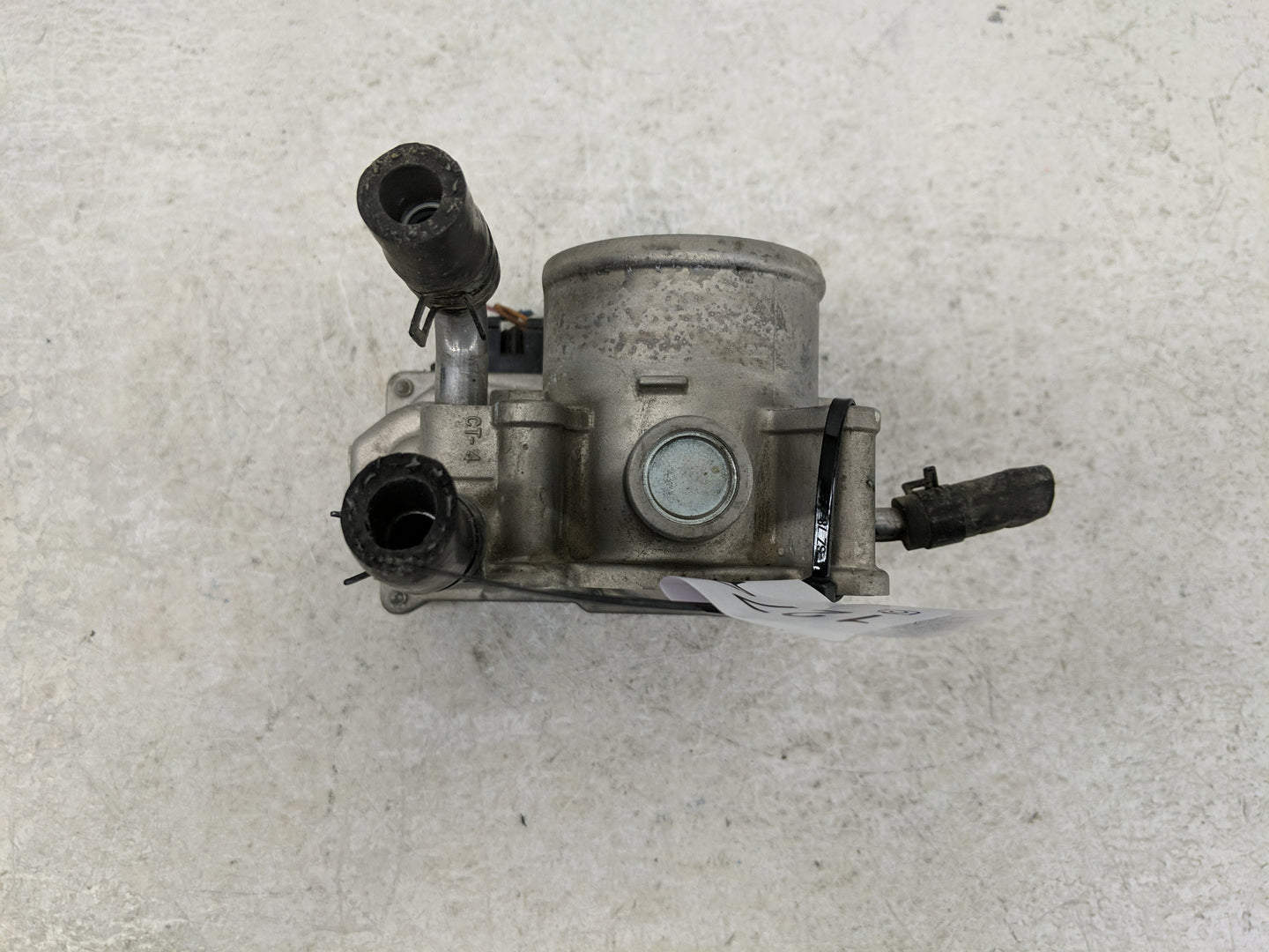 2012-2019 Hyundai Accent Throttle Body P/N:35100-2B300 Fits Fits 2012 2013 2014 2015 2016 2017 2018 2019 OEM Used Auto Parts