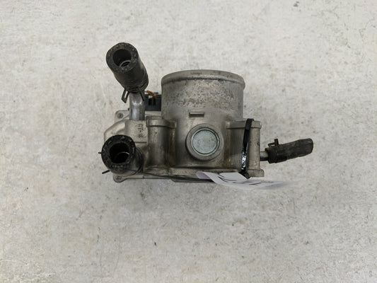 2012-2019 Hyundai Accent Throttle Body P/N:35100-2B300 Fits Fits 2012 2013 2014 2015 2016 2017 2018 2019 OEM Used Auto Parts