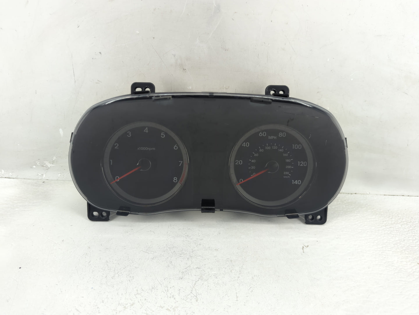 2015-2017 Hyundai Accent Instrument Cluster Speedometer Gauges P/N:94021-1R500 Fits Fits 2015 2016 2017 OEM Used Auto Parts 