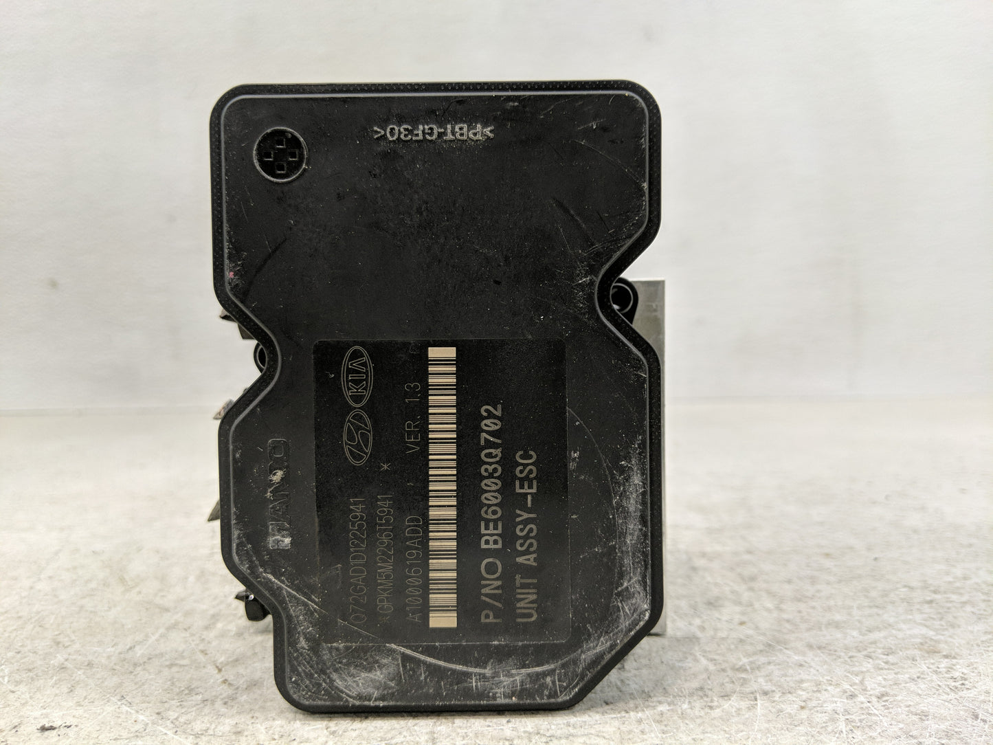2015-2017 Hyundai Accent ABS Pump Control Module Replacement P/N:58920-1R460 Fits Fits 2015 2016 2017 OEM Used Auto Parts - 