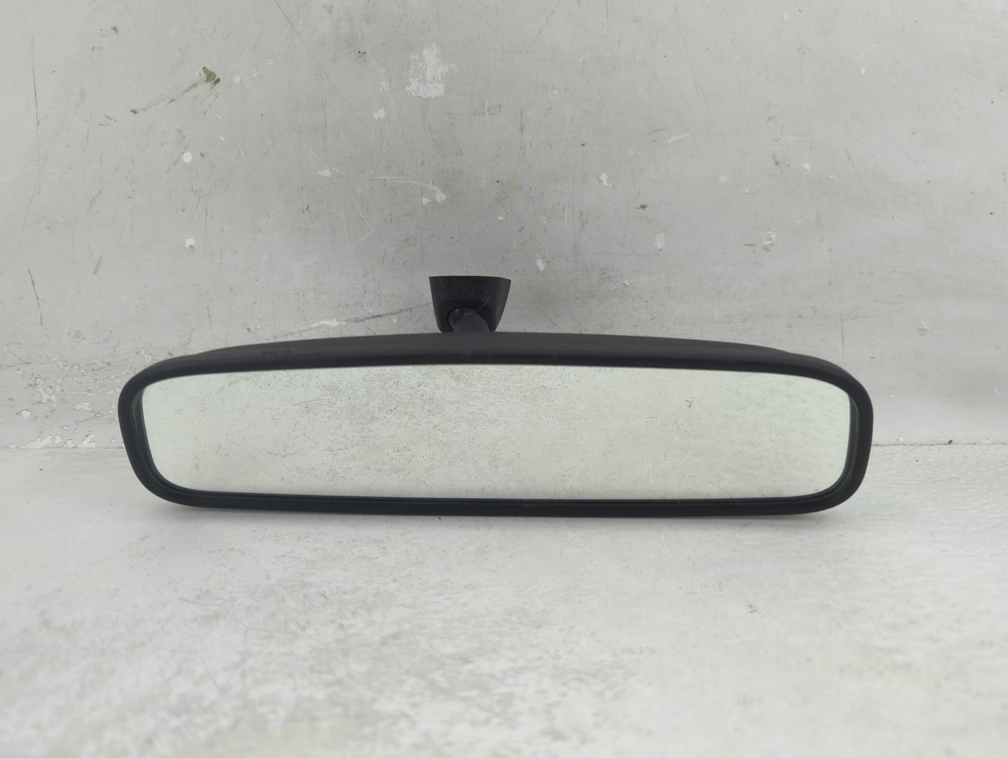 2012-2017 Hyundai Accent Interior Rear View Mirror Replacement OEM P/N:E4012143 Fits OEM Used Auto Parts - Oemusedautoparts1