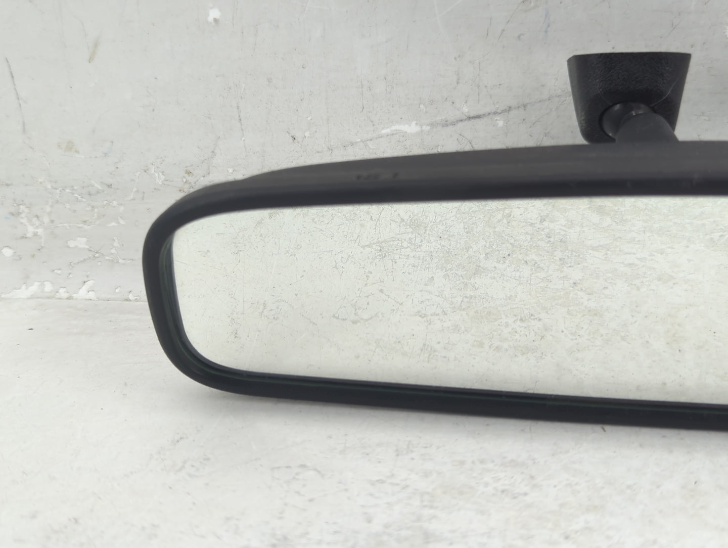 2012-2017 Hyundai Accent Interior Rear View Mirror Replacement OEM P/N:E4012143 Fits OEM Used Auto Parts - Oemusedautoparts1
