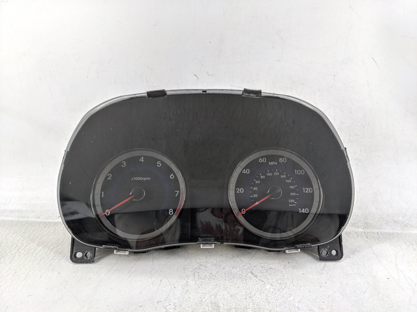 2015-2017 Hyundai Accent Instrument Cluster Speedometer Gauges P/N:94021-1R500 Fits Fits 2015 2016 2017 OEM Used Auto Parts 