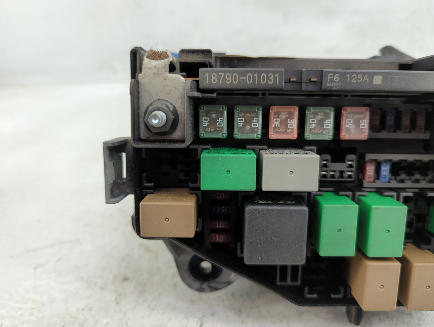 2015-2017 Hyundai Accent Fusebox Fuse Box Panel Relay Module Fits Fits 2015 2016 2017 OEM Used Auto Parts - Oemusedautoparts