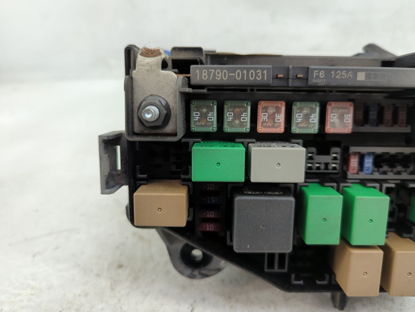 2015-2017 Hyundai Accent Fusebox Fuse Box Panel Relay Module Fits Fits 2015 2016 2017 OEM Used Auto Parts - Oemusedautoparts