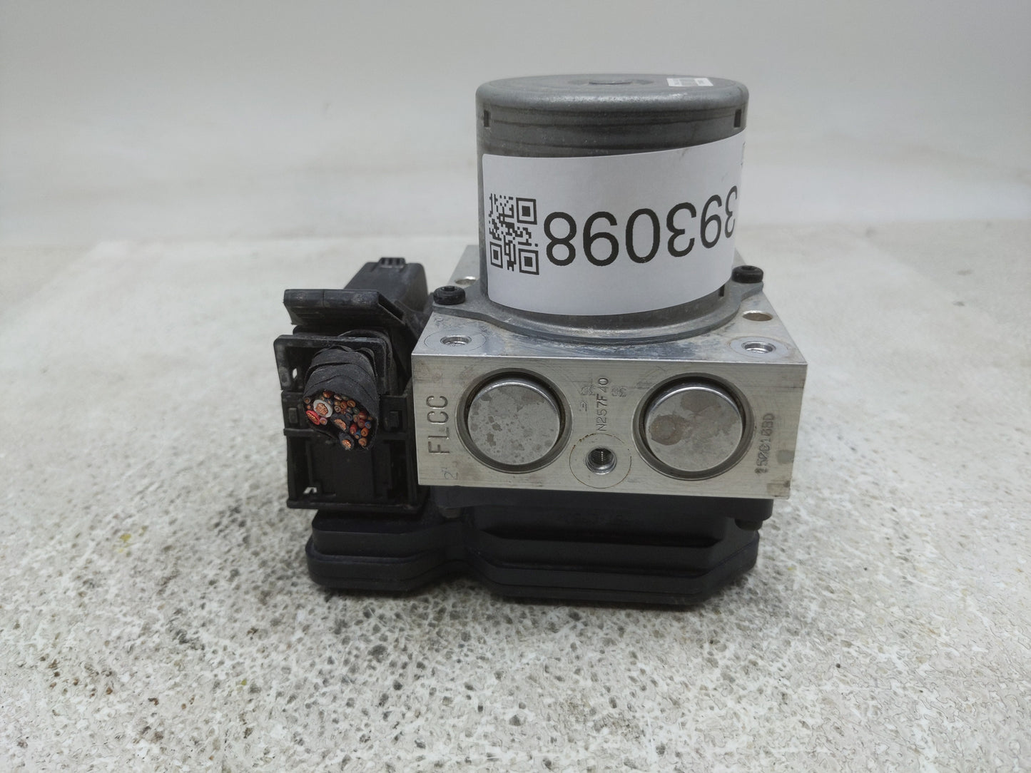 2015-2017 Hyundai Accent ABS Pump Control Module Replacement P/N:58920-1R460 Fits Fits 2015 2016 2017 OEM Used Auto Parts - 