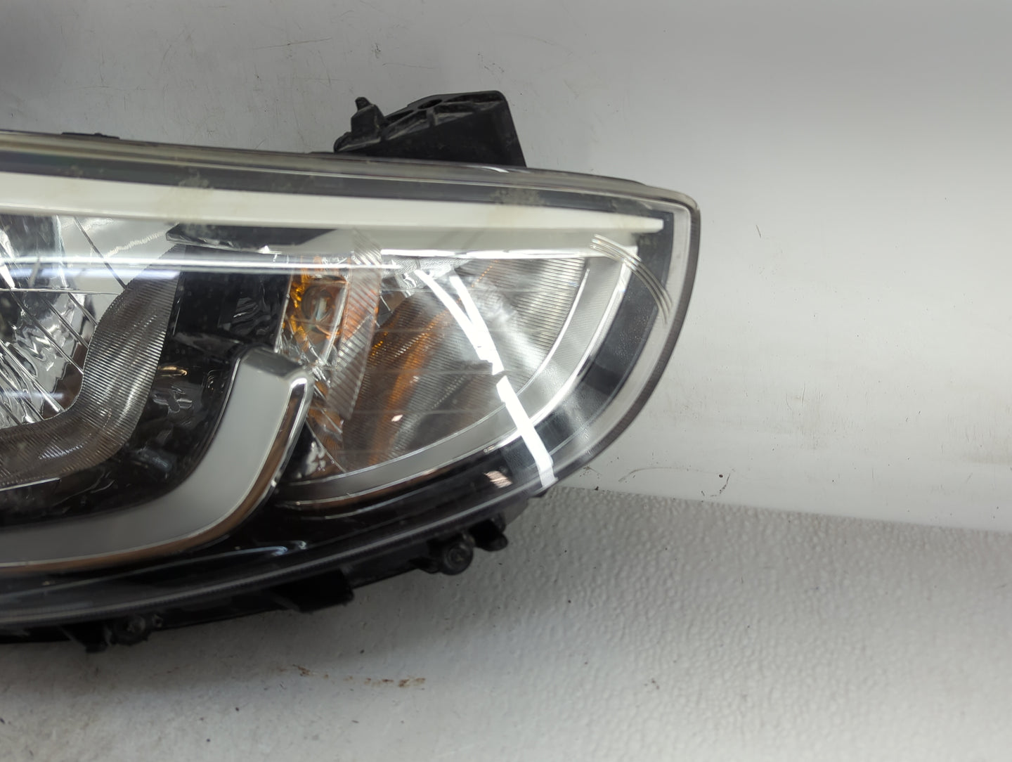 2015-2017 Hyundai Accent Passenger Right Oem Head Light Headlight Lamp - Oemusedautoparts1.com