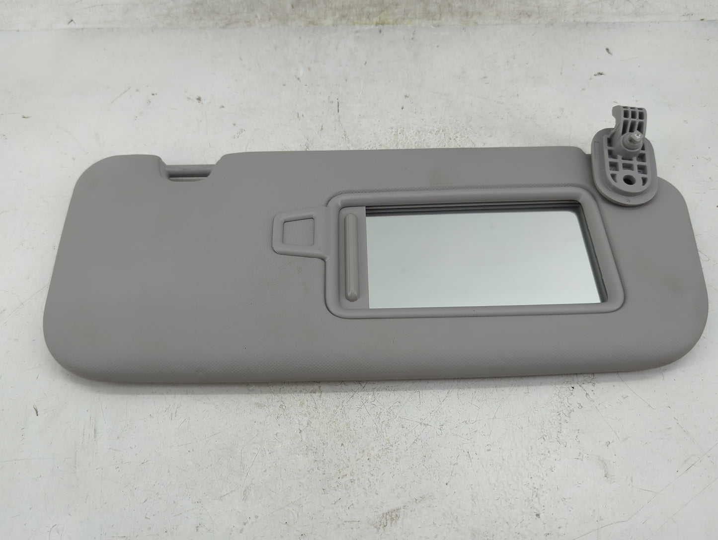2018-2022 Hyundai Accent Sun Visor Shade Replacement Passenger Right Mirror Fits Fits 2018 2019 2020 2021 2022 OEM Used Auto