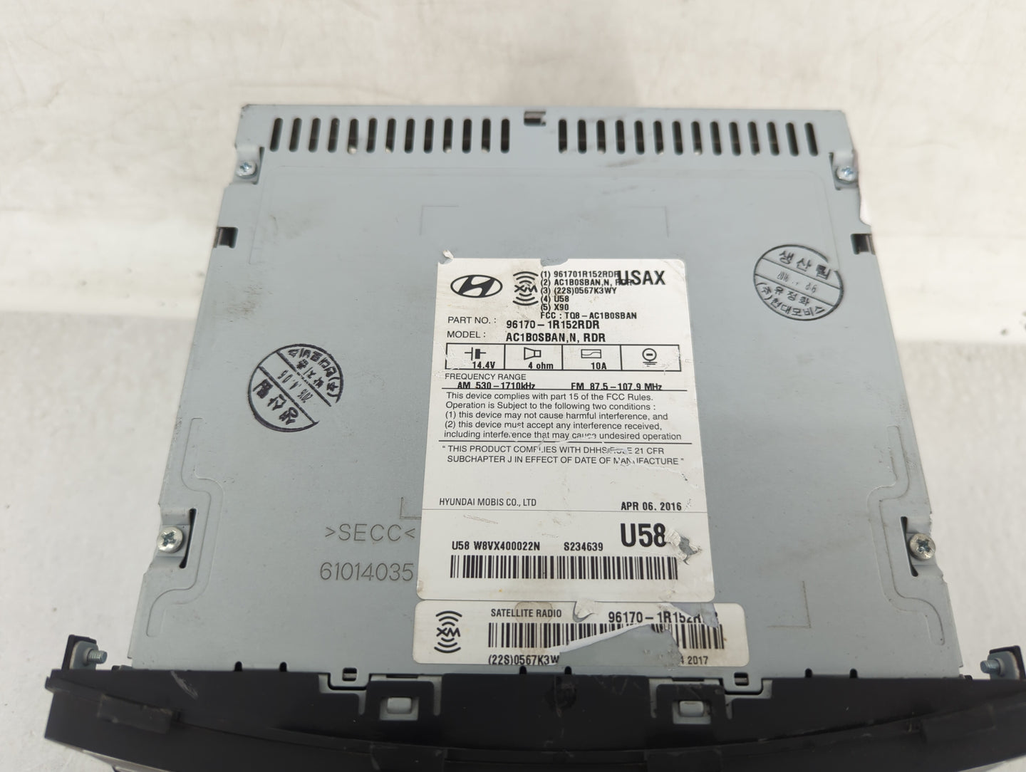 2015-2017 Hyundai Accent Radio AM FM Cd Player Receiver Replacement P/N:96170-1R152RDR Fits Fits 2015 2016 2017 OEM Used Aut