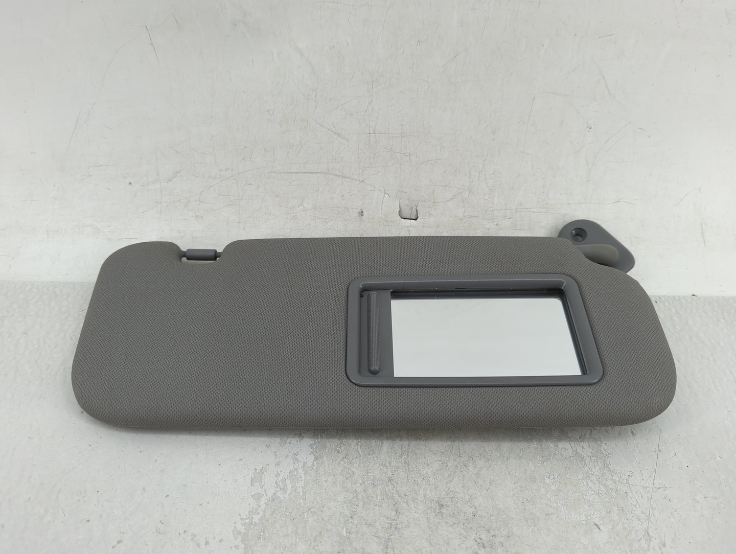 2014-2017 Hyundai Accent Sun Visor Shade Replacement Passenger Right Mirror Fits Fits 2014 2015 2016 2017 OEM Used Auto Part
