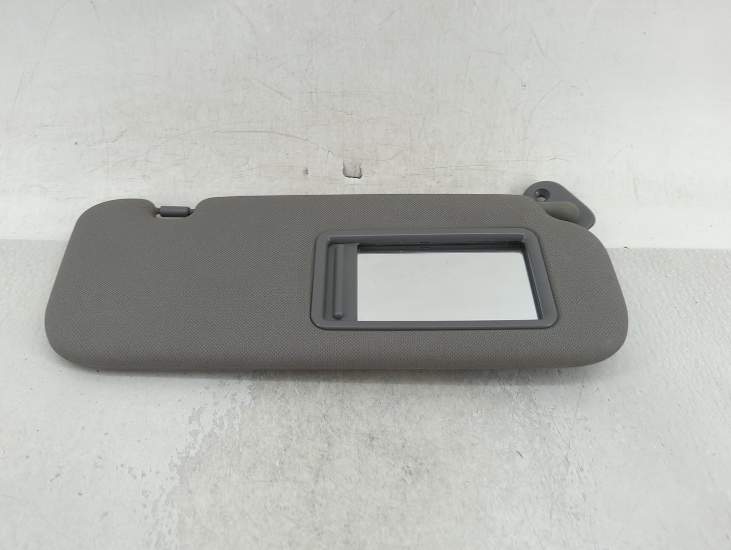 2014-2017 Hyundai Accent Sun Visor Shade Replacement Passenger Right Mirror Fits Fits 2014 2015 2016 2017 OEM Used Auto Part