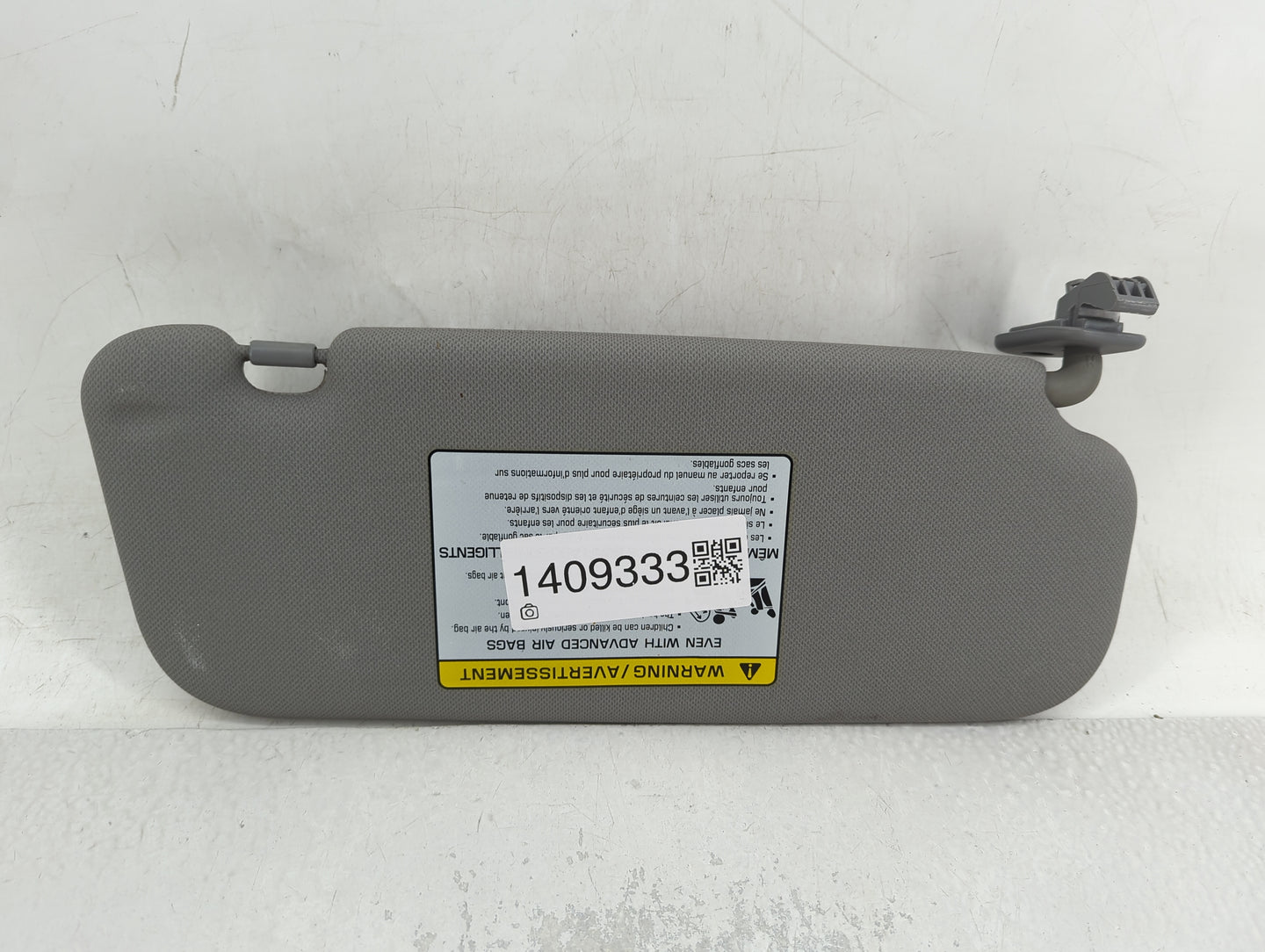 2014-2017 Hyundai Accent Sun Visor Shade Replacement Driver Left Mirror Fits Fits 2014 2015 2016 2017 OEM Used Auto Parts - 