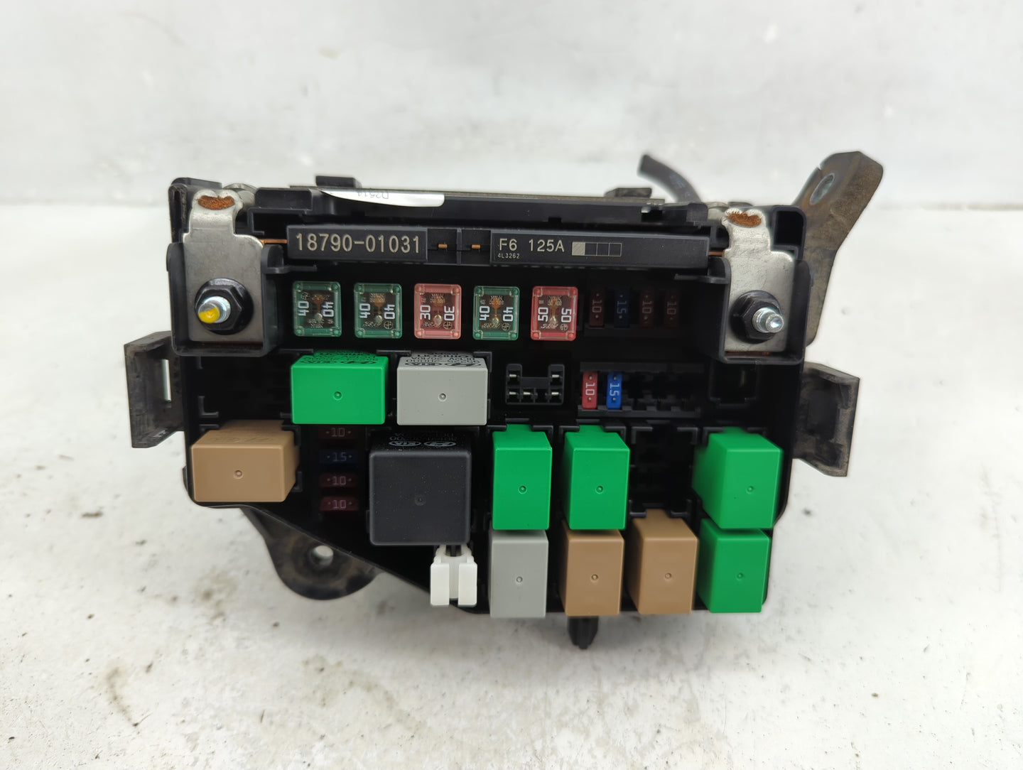 2015-2017 Hyundai Accent Fusebox Fuse Box Panel Relay Module Fits Fits 2015 2016 2017 OEM Used Auto Parts - Oemusedautoparts